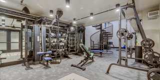 CINQ Gallery 38