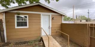 909 College Avenue Gallery 13