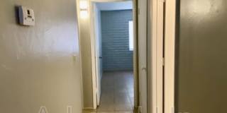 1838 South Rosemont Avenue Gallery 11