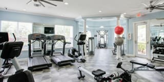 Lucerne at Lake Brandon Apartments Gallery 21