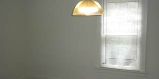 2 Bedroom Home-Downtown Gallery 8