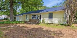 805 S Cedar Street Gallery 1