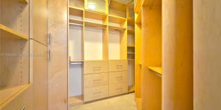 848 Brickell Key Drive Gallery 15