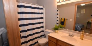 Sycamore Place Gallery 18