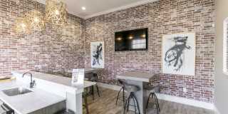 Overlook Exchange Gallery 20