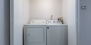 Spacious 2-Bed, 2-Bath Home with Basement – Prime Columbus Location! Gallery 17