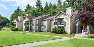 Bay Court at Harbour Pointe Gallery 33