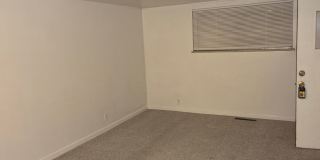 2 Bed 1 Bath Garden Level Duplex Gallery 6