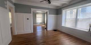 Large Single Family Five Bedroom Home! Large Single Family Five Bedroom Home! Gallery 10