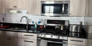 1 Bedroom Fully Furnished Gem* Gallery 3