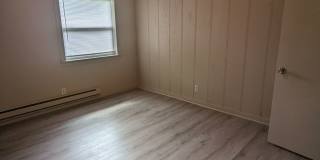 Upstairs 2 Bedroom Apartment Upstairs 2 Bedroom Apartment Gallery 3