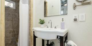 38 Mission Court Gallery 60