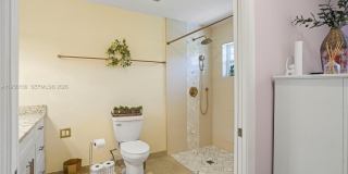 142 NW 10th Ct 142 NW 10th Ct Gallery 20