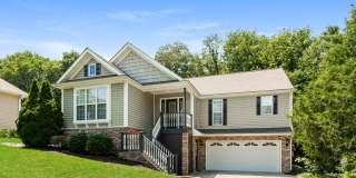 220 Konawa Lane Gallery 1