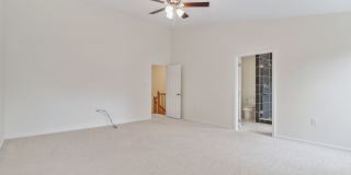 Spacious & Bright 3bd/2.5 brick front TH in Sterling, VA! Gallery 13