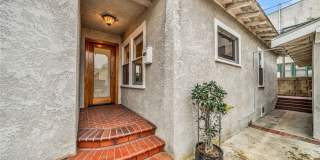 239 Coronado Avenue 1/2 239 Coronado Avenue 1/2 Gallery 1