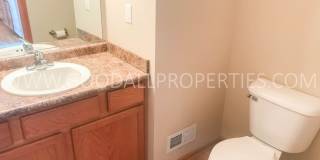2 Bedroom, 2.5 Bath Townhome in Urbandale with an attached two car garage. Gallery 14