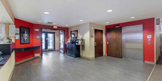 Los Angeles - Chino Valley Gallery 14