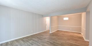 1000 Belmont Gallery 14