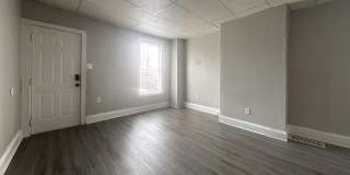Renovated Three Bedroom w/ New Flooring throughout in Southwest Gallery 15