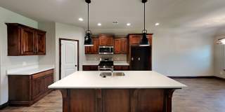 Beautiful 3 Bedroom 2 Bathroom home with a Office in Piedmont Schools- Neighborhood Park Gallery 7