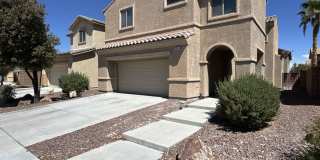 Beautiful Aliante Home with Huge Loft, New Carpet & Covered Patio Gallery 1