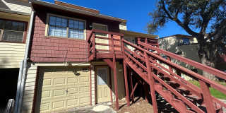 3 Bed / 2.5 Bath – Steps from Doak Campbell Stadium – Only $1,800! Gallery 1