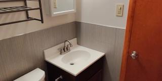 *Recently Updated 1BD/1BA Apartment Available in Brentwood* Gallery 13