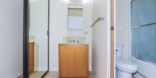 Piikoi Atrium - studio,1 bath with 1 covered parking stall Gallery 18