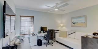 156 Coventry Place Gallery 29