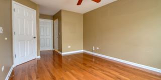 1160 Hawthorne Lane Gallery 11