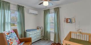 Adorable Cape Cod Charmer Available For Rent! Gallery 11