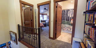 109 Valley Court Gallery 35