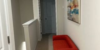 Room in 3 Bedroom Home at Murray Br Dr Gallery 8