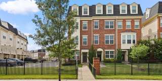 635 E CHURCH Street Gallery 1