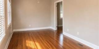 4218 VINCENNES Place Gallery 3