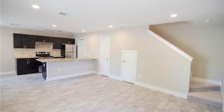 Updated 2-Story Townhome in Prime North Austin Gallery 9