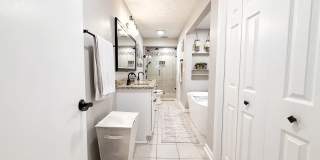 Spacious Fully-Furnished 5-Bedroom Home | Mid-Term Rental in Green Island Hills Gallery 43