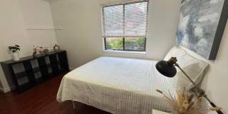 Spacious Private Furnished Room Downtown Salt Lake Amazing location Gallery 2