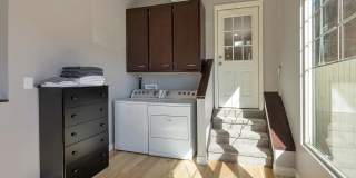 4BD, 3BA Home Walking Distance to RiNo Gallery 7
