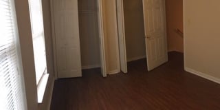 Knoxville 37920 - 2 bedroom, 1.5 bath townhome - Contact Lisa Vineyard and Shannon Russell (865) 216-9334 Gallery 9