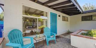 2727 E MONTECITO Avenue 2727 E MONTECITO Avenue Gallery 1