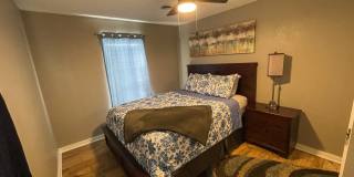 335 North Gregg AvenueUnit #B Gallery 7