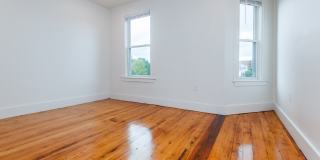 35 Woodman St - 2 Gallery 10
