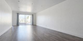 598 S 2nd Gallery 4