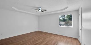 Newly Renovated Beautiful 2 Bedroom Home Gallery 17