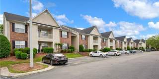 3BD 2Bath Condo Gallery 1