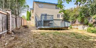 3BR/2.5BA Two-Story Home in Bethany/NW Portland — Expansive Backyard Deck, Fully Fenced Yard & 2-Car Garage Gallery 29