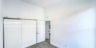 905 Pine Street Gallery 14
