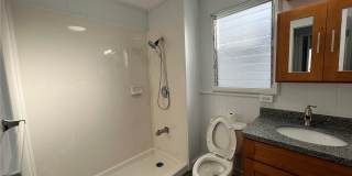 3046 Harding Avenue Gallery 5